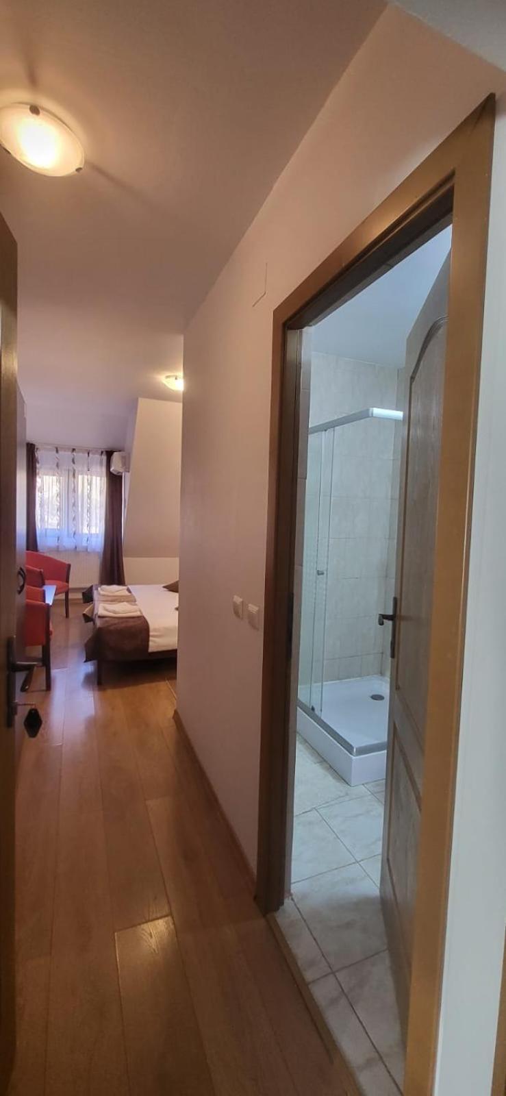 Hotel Relax Greci Zewnętrze zdjęcie